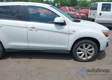 2014 Mitsubishi Outlander Sport Es z USA, uszkodzony, nr VIN 4A4AR3AUXEE010101
